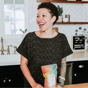 Sseko Reversible Split Seam Blouse Size 1